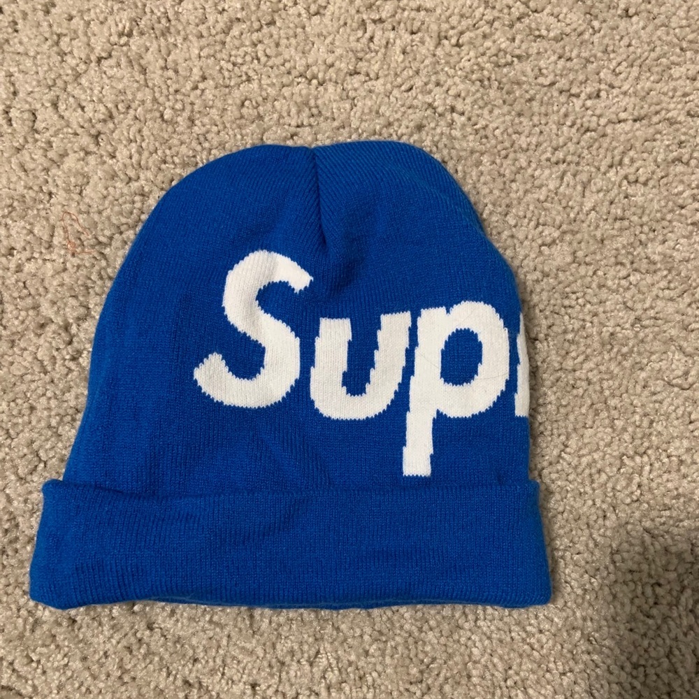 Supreme hat
